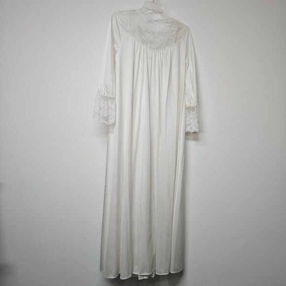 Vintage OLGA Nightgown And Robe Set Size PETITE - Picture 6 of 11